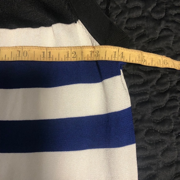 "Host Pick"  I-N-C Internation Concepts Petite Halter Neckline Top - Picture 5 of 6